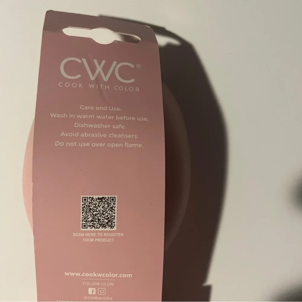 CWC Silicone Spoon in Pink NWT Kitchen Utensils Tools Safe Cooking Chef Soft